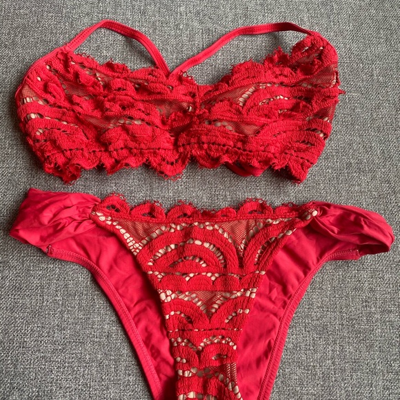 Sold out PilyQ favorite swimsuit Top S Bottom M - Picture 7 of 7